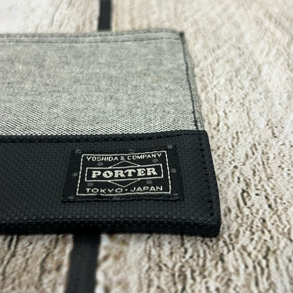 YOSHIDA & COMPANY PORTER - wristlet - Picture 2 of 8